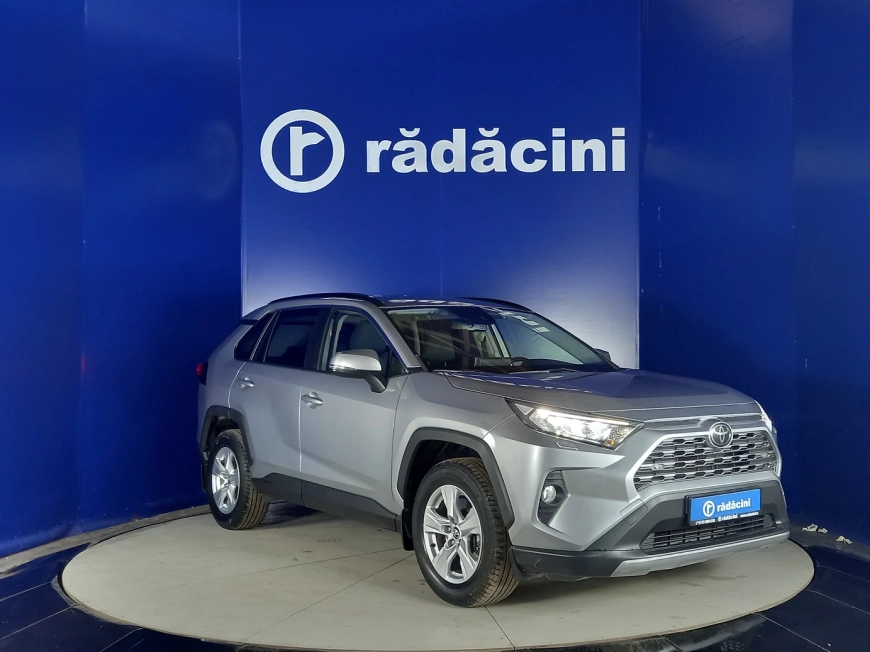 TOYOTA RAV 4