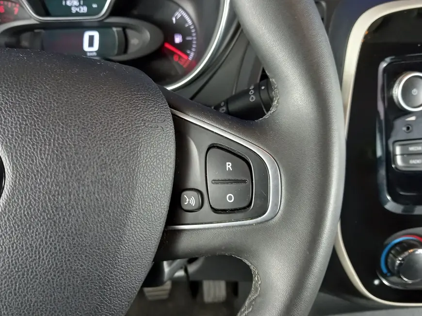 Renault CAPTUR SUV 2017