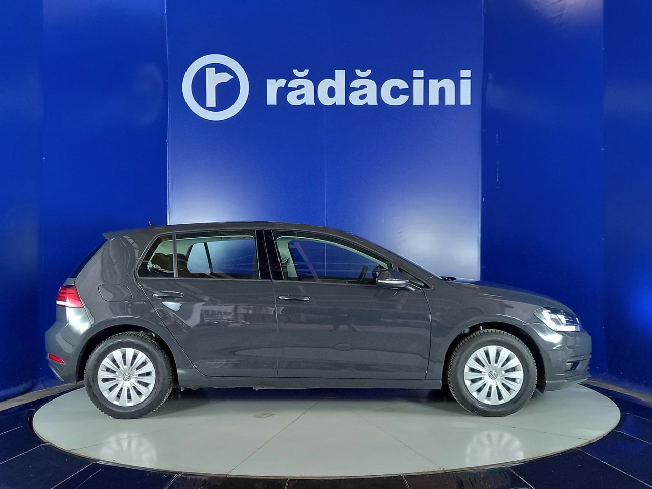 Volkswagen GOLF Hatchback 2019