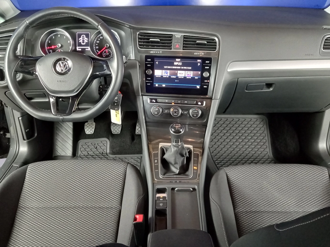 Volkswagen GOLF Hatchback 2019