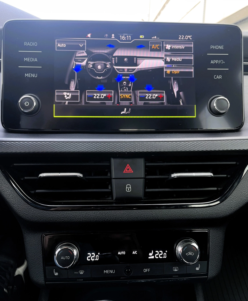 Skoda Kamiq Compact SUV 2021