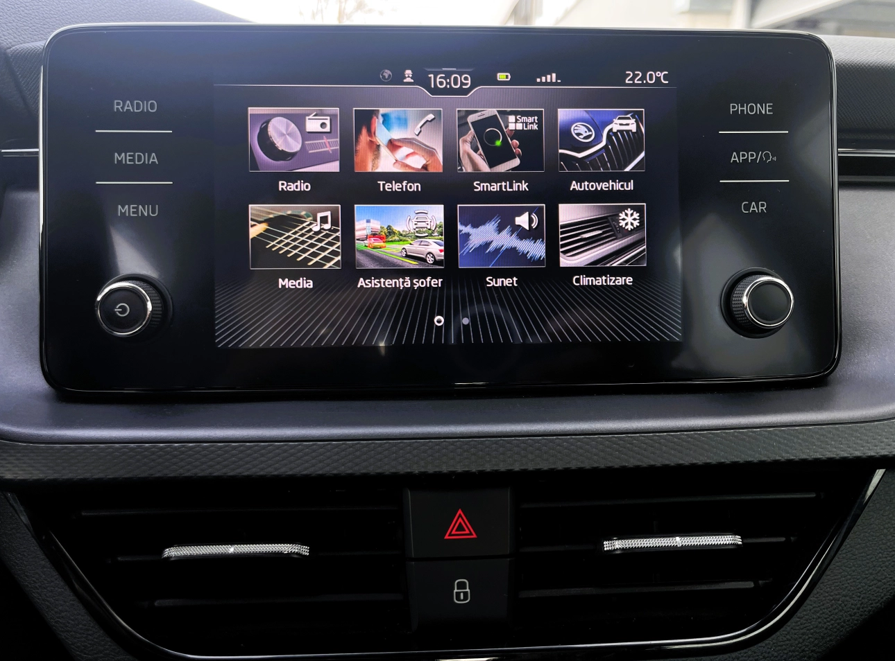 Skoda Kamiq Compact SUV 2021