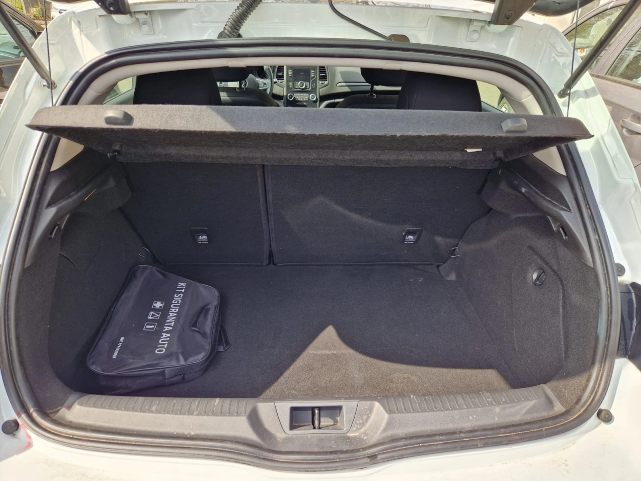 RENAULT MEGANE HB 1.5 Blue dCi 116CP MT6 ZEN 2020