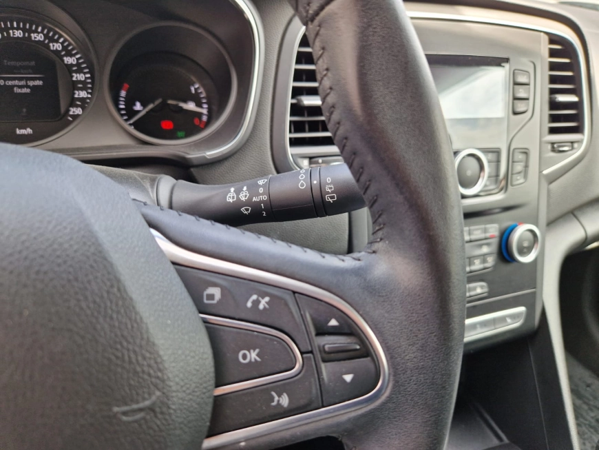 RENAULT MEGANE HB 1.5 Blue dCi 116CP MT6 ZEN 2020
