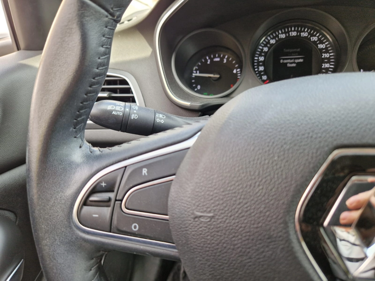 RENAULT MEGANE HB 1.5 Blue dCi 116CP MT6 ZEN 2020