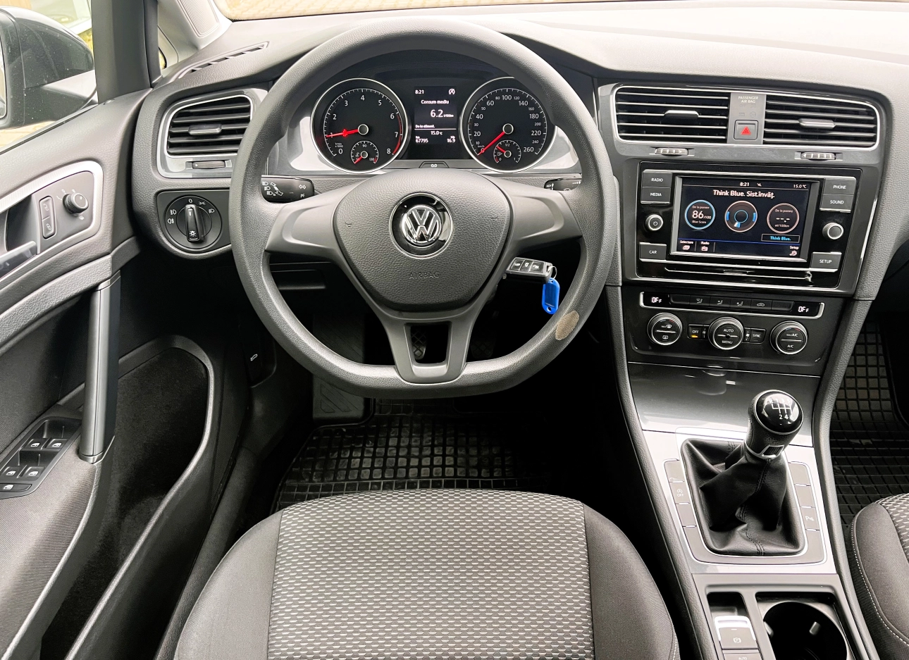 Volkswagen Golf Hatchback 2019