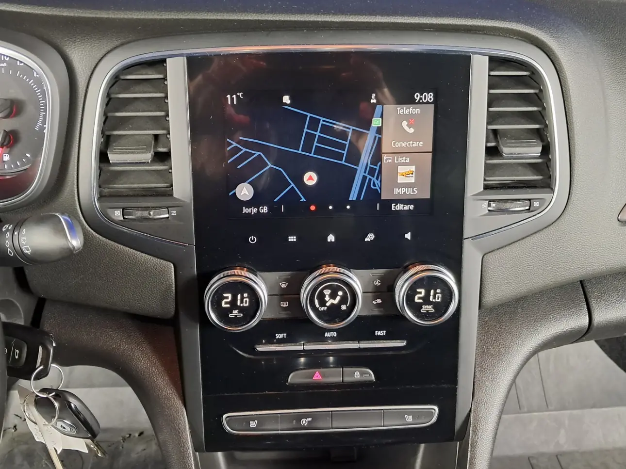 RENAULT MEGANE