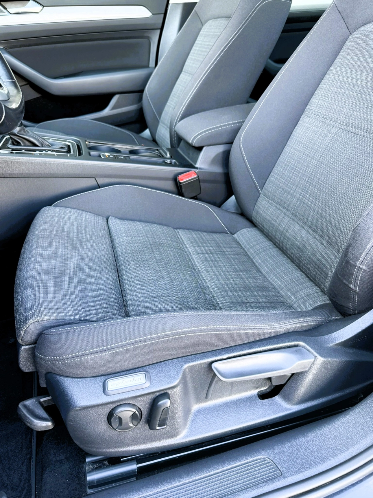 Volkswagen Passat Sedan 2021