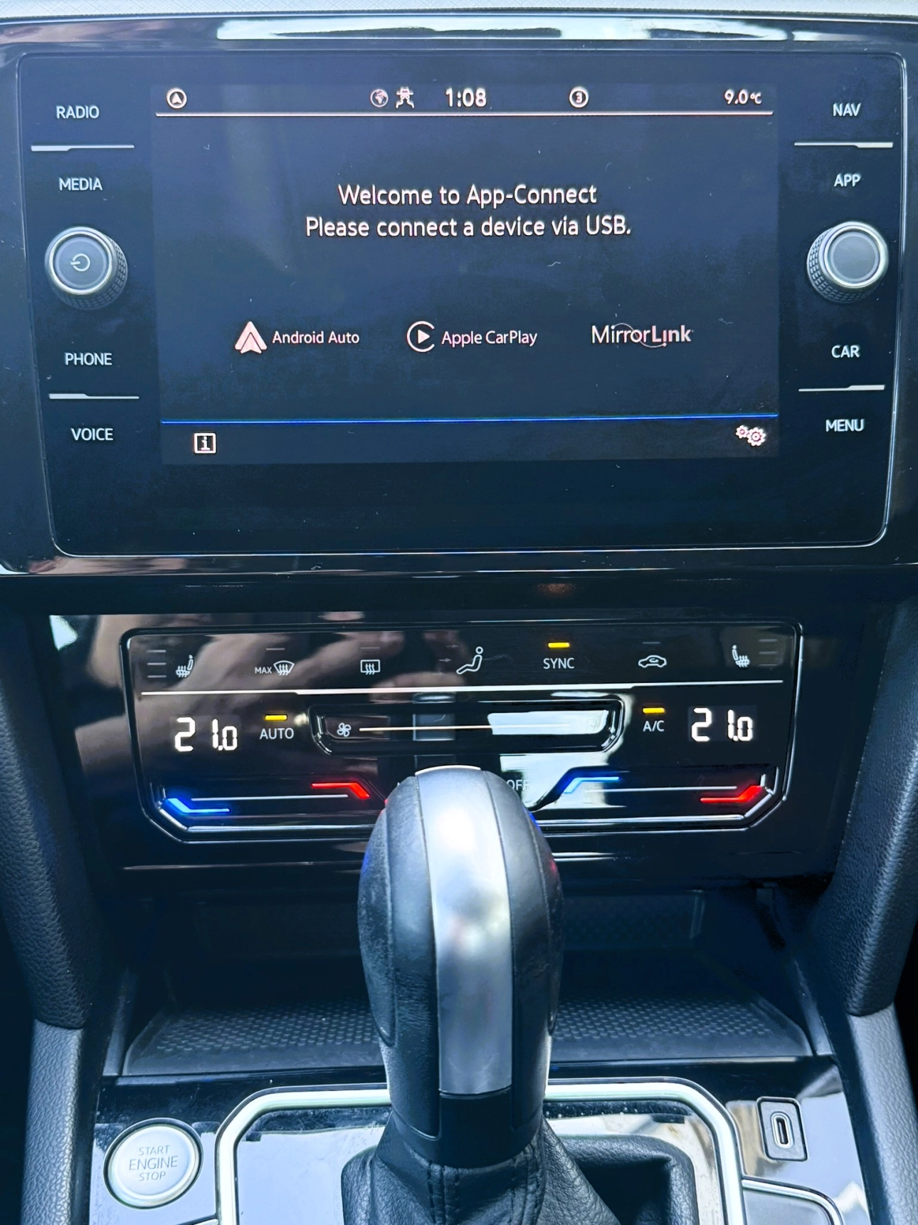 Volkswagen Passat Sedan 2021