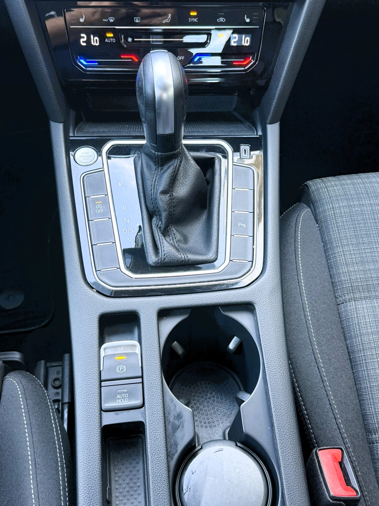 Volkswagen Passat Sedan 2021