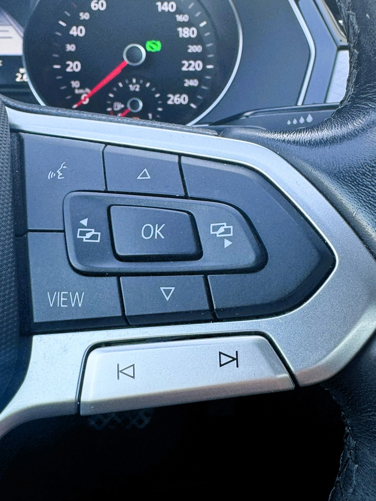 Volkswagen Passat Sedan 2021