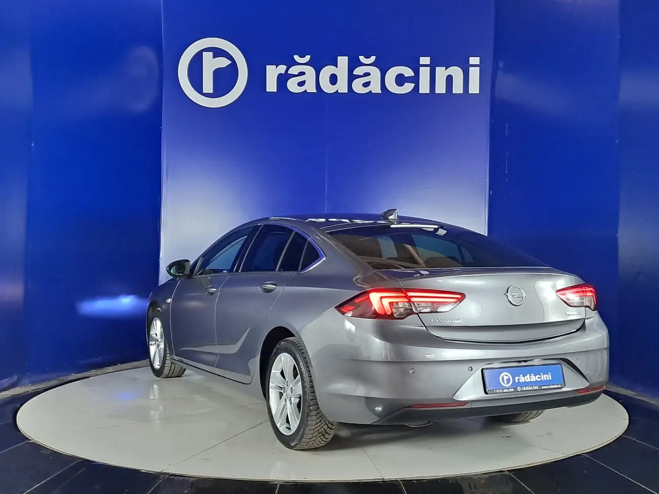 Opel INSIGNIA Sedan 2017
