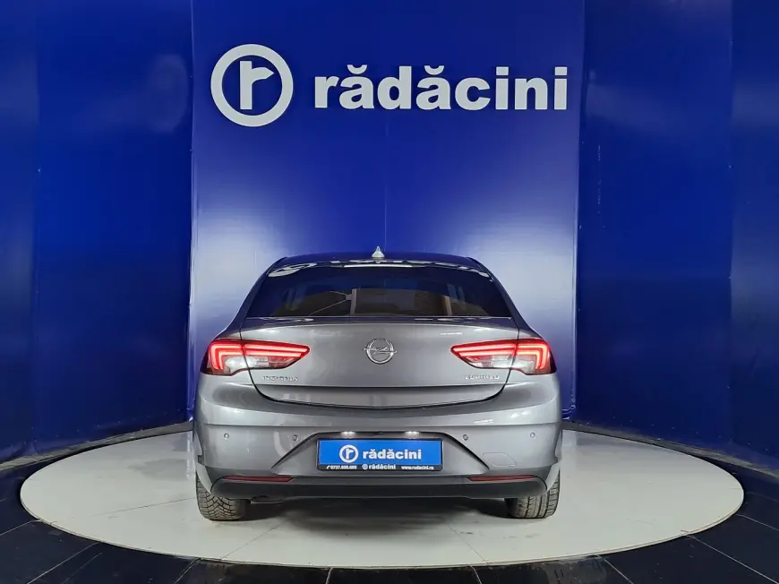 Opel INSIGNIA Sedan 2017