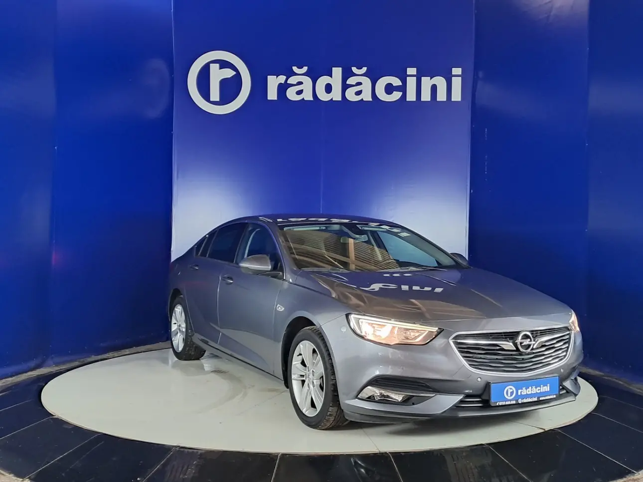 Opel INSIGNIA Sedan 2017