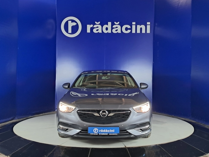 Opel INSIGNIA Sedan 2017
