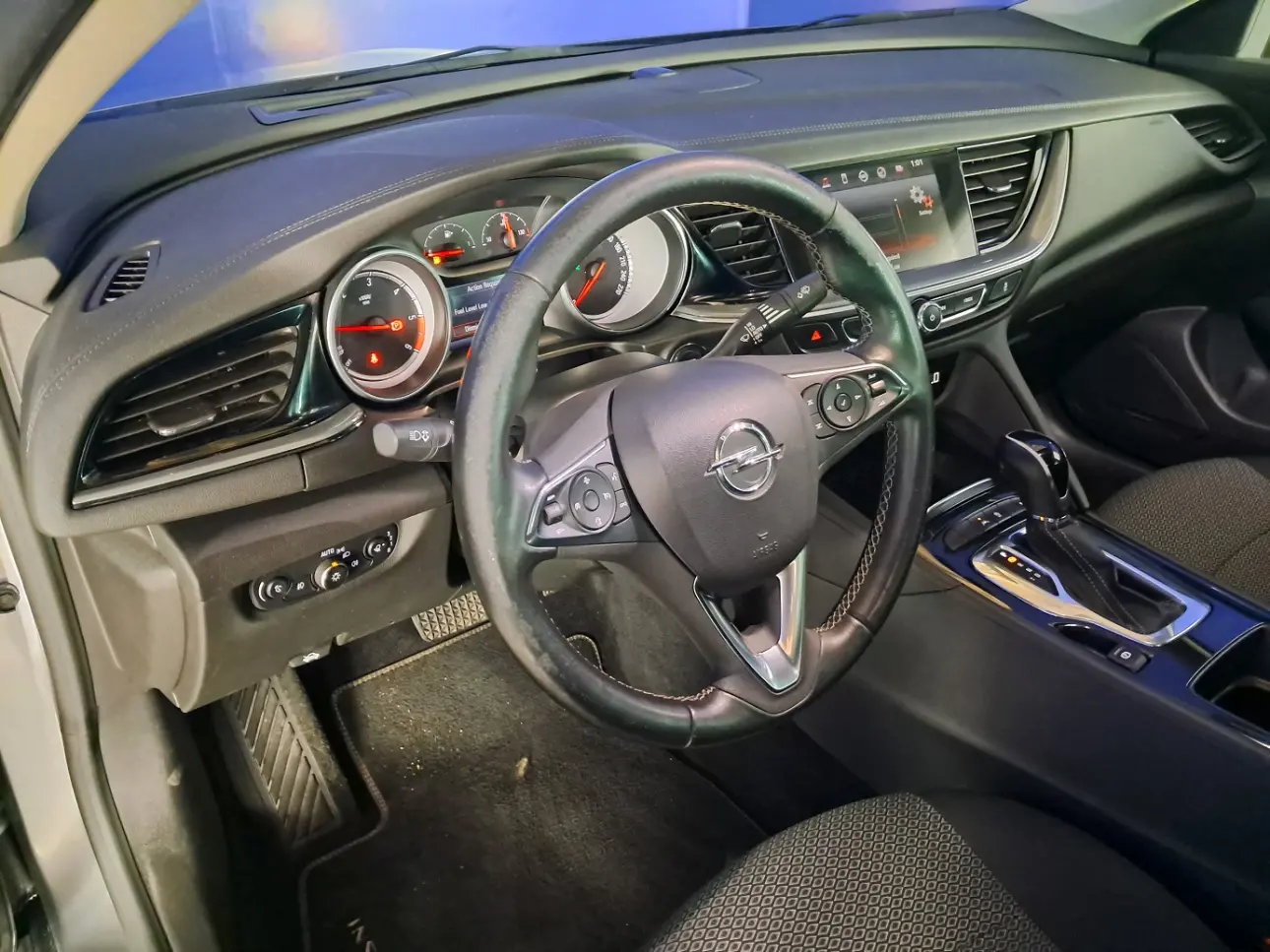 Opel INSIGNIA Sedan 2017