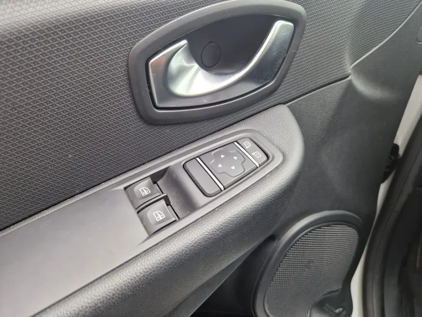 RENAULT CLIO 0.9 TCe 90CP MT5 LIFE 2020