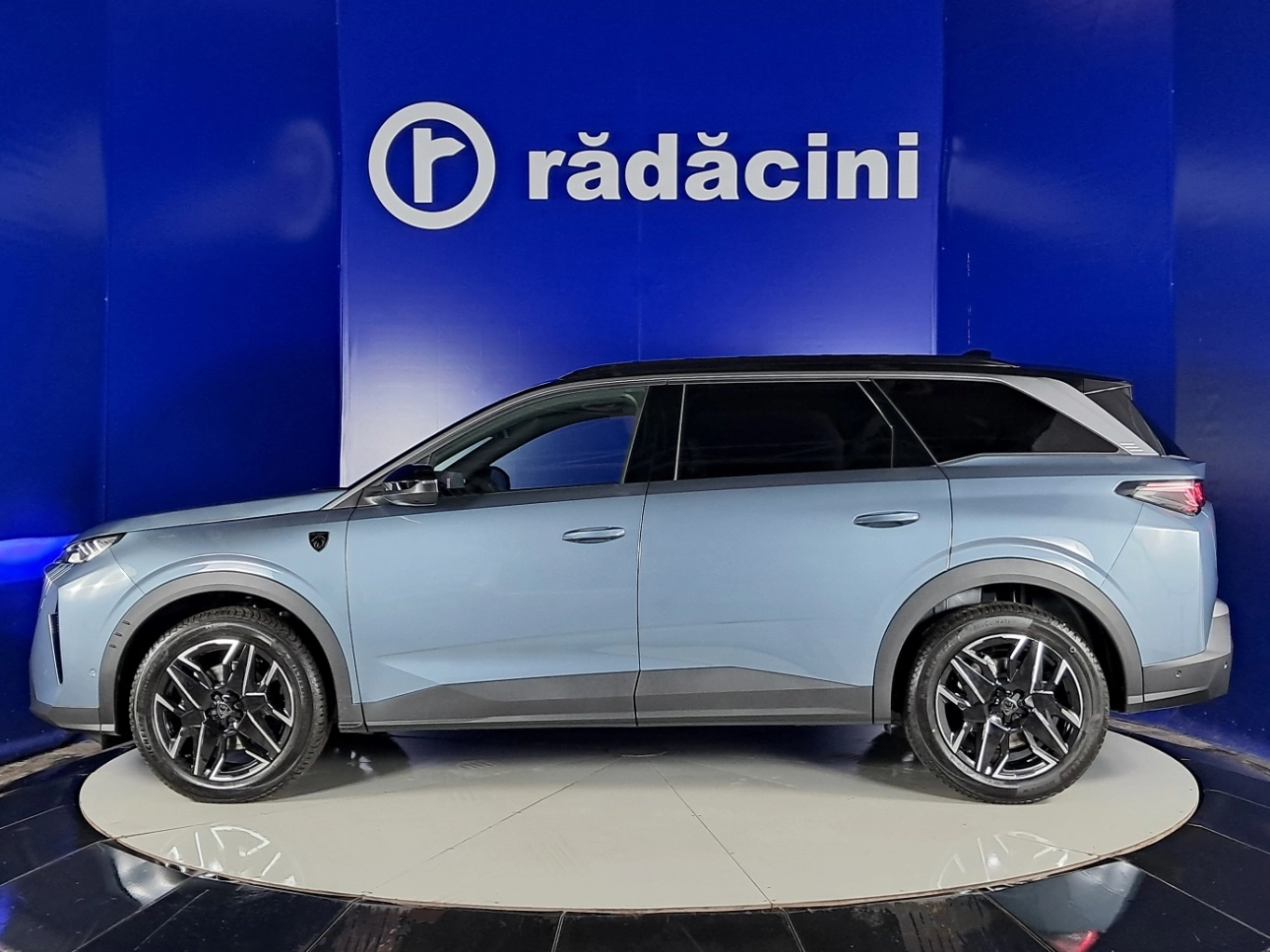 Peugeot 5008 Hatchback 2024