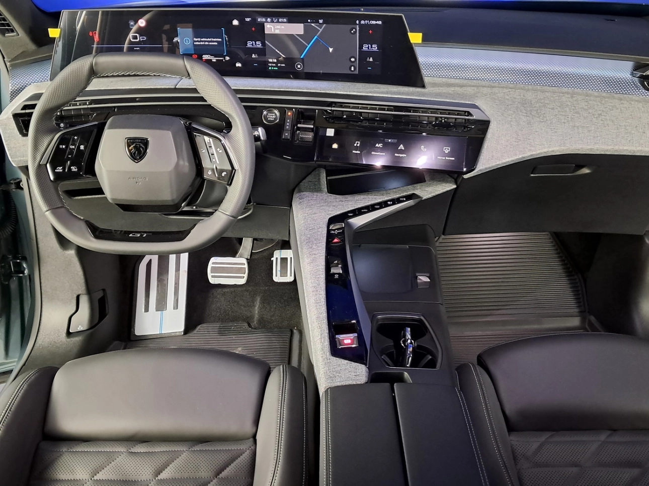 Peugeot 5008 Hatchback 2024