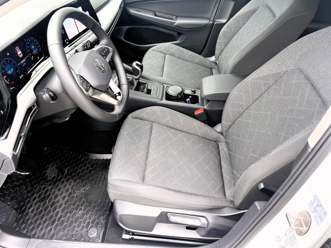 Volkswagen Golf Hatchback 2024