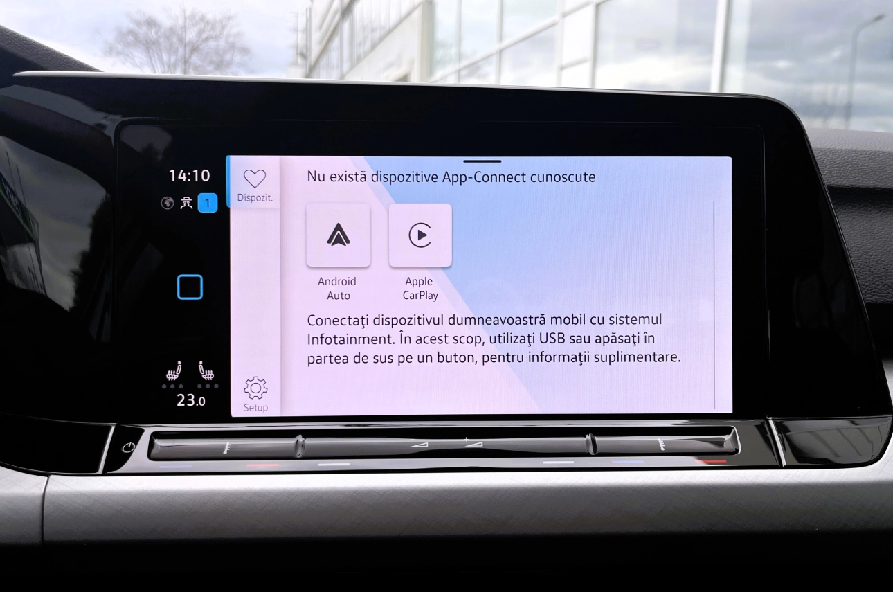 Volkswagen Golf Hatchback 2024