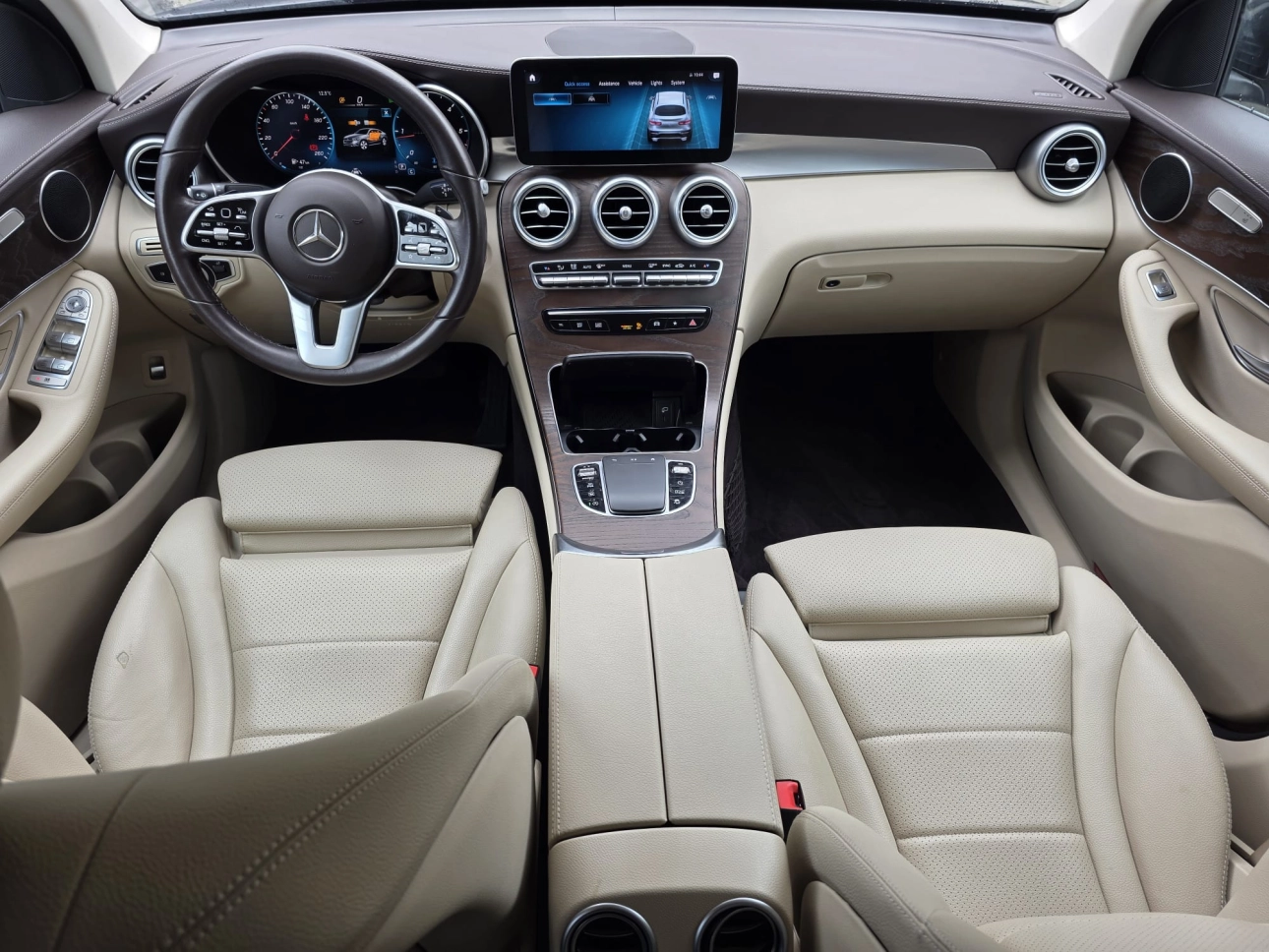 MERCEDES BENZ GLC COUPE 300d 2.0 245CP 9-GTRONIC 4MATIC AMG LINE LUXURY 2020