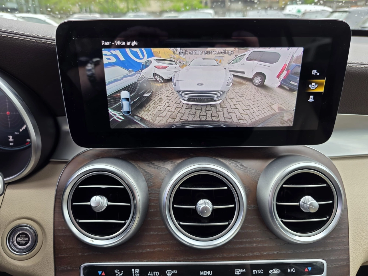 MERCEDES BENZ GLC COUPE 300d 2.0 245CP 9-GTRONIC 4MATIC AMG LINE LUXURY 2020