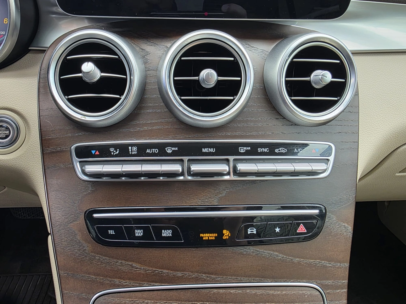 MERCEDES BENZ GLC COUPE 300d 2.0 245CP 9-GTRONIC 4MATIC AMG LINE LUXURY 2020