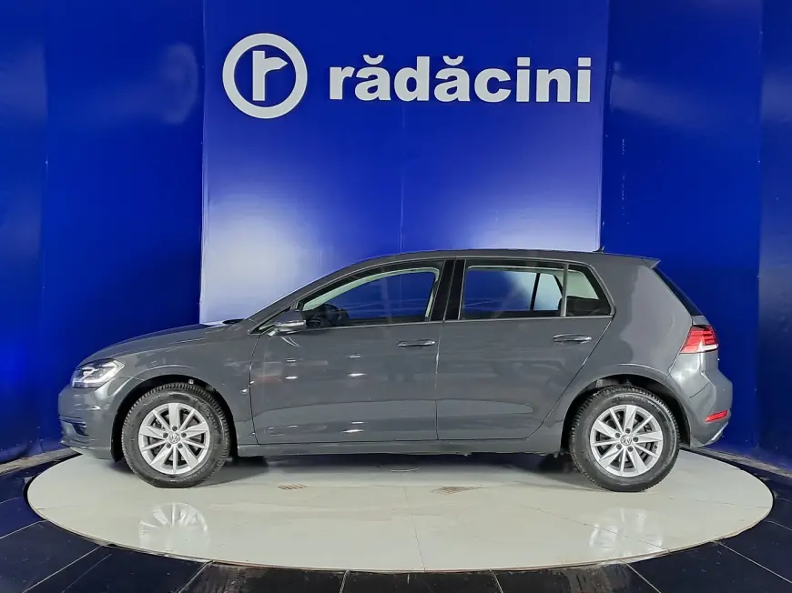 Volkswagen GOLF Hatchback 2020