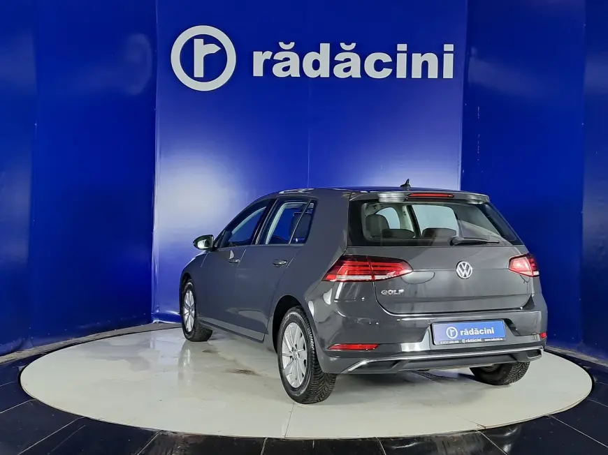 Volkswagen GOLF Hatchback 2020