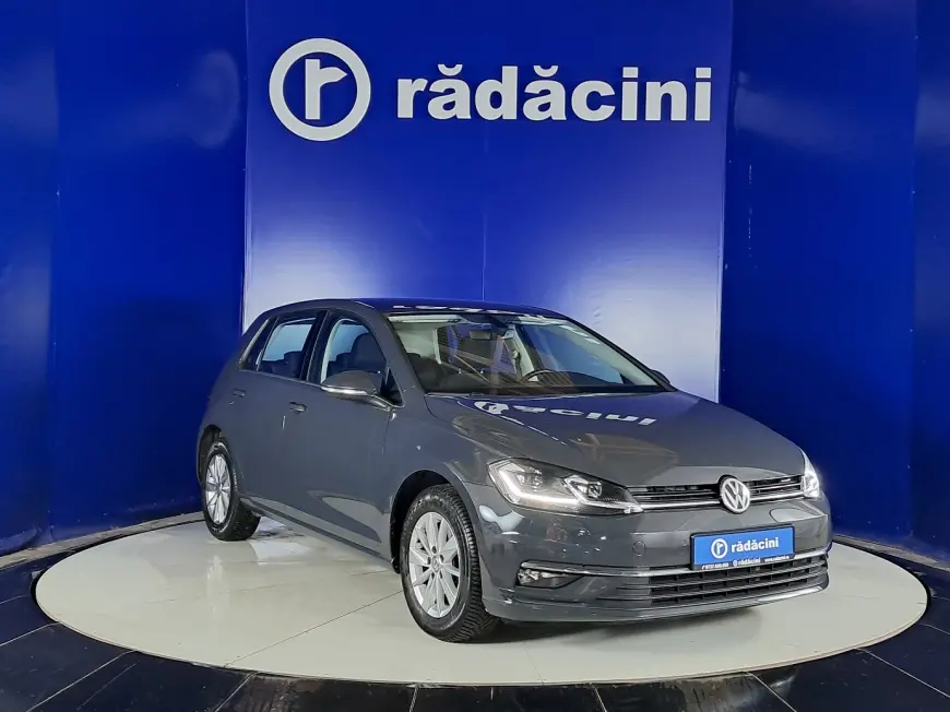 Volkswagen GOLF Hatchback 2020