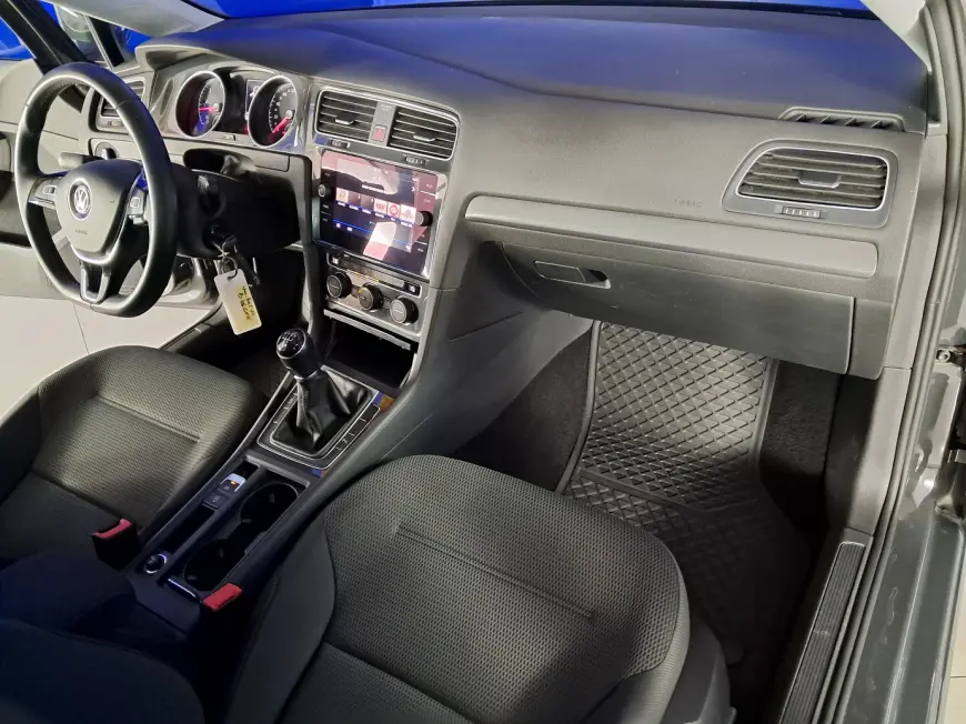 Volkswagen GOLF Hatchback 2020