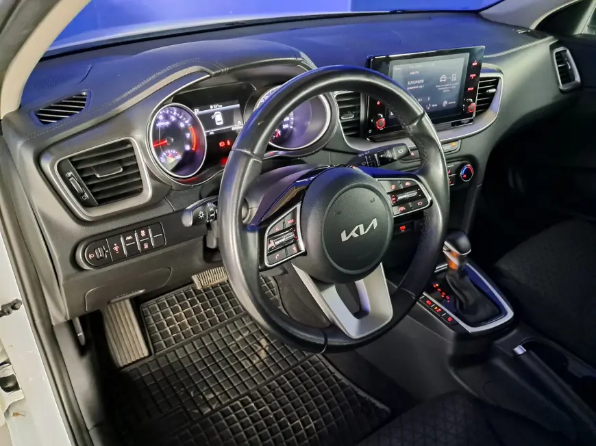 Kia CEED Hatchback 2022