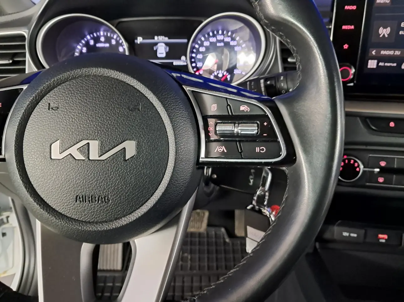 Kia CEED Hatchback 2022