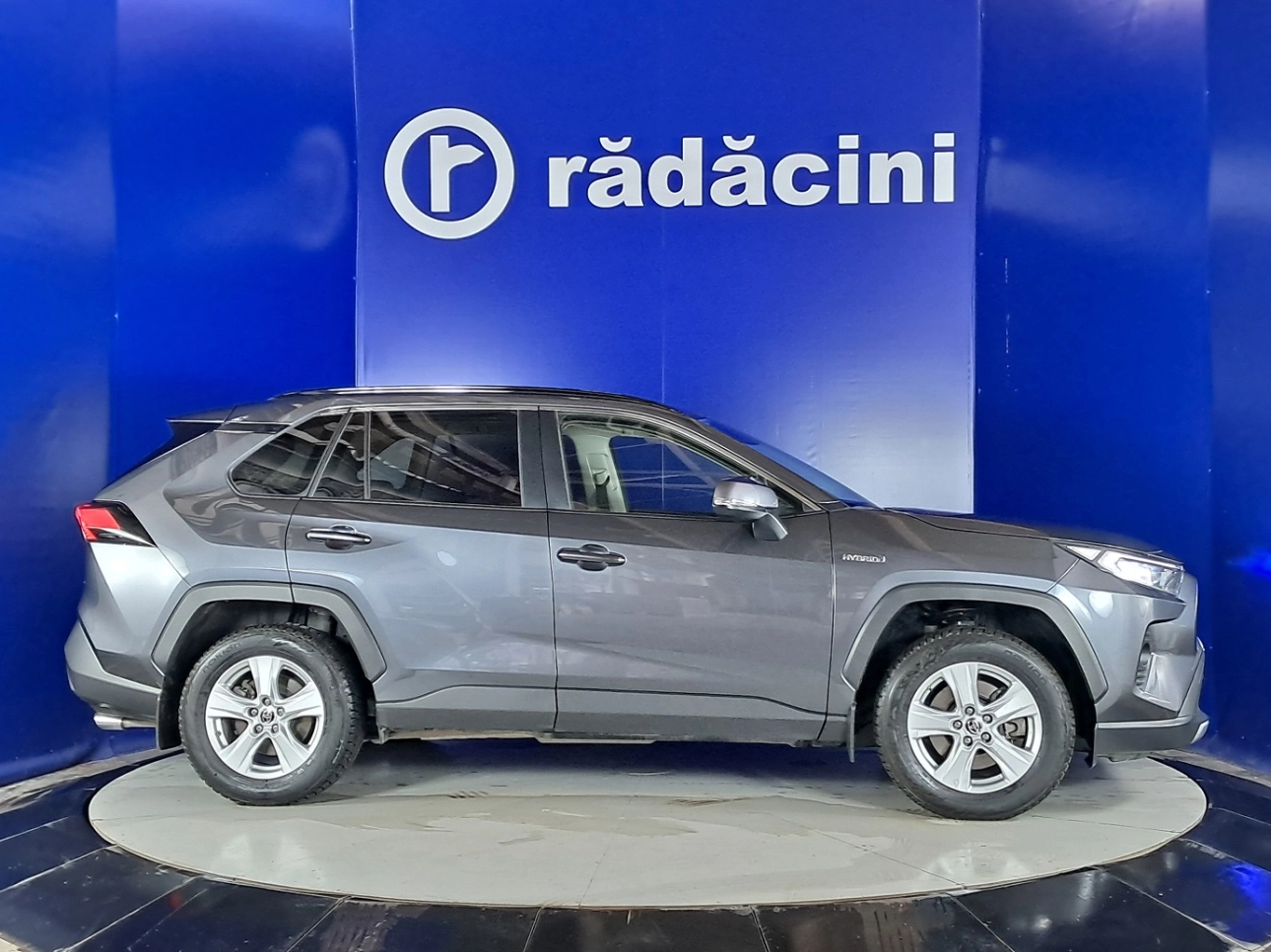 TOYOTA RAV 4
