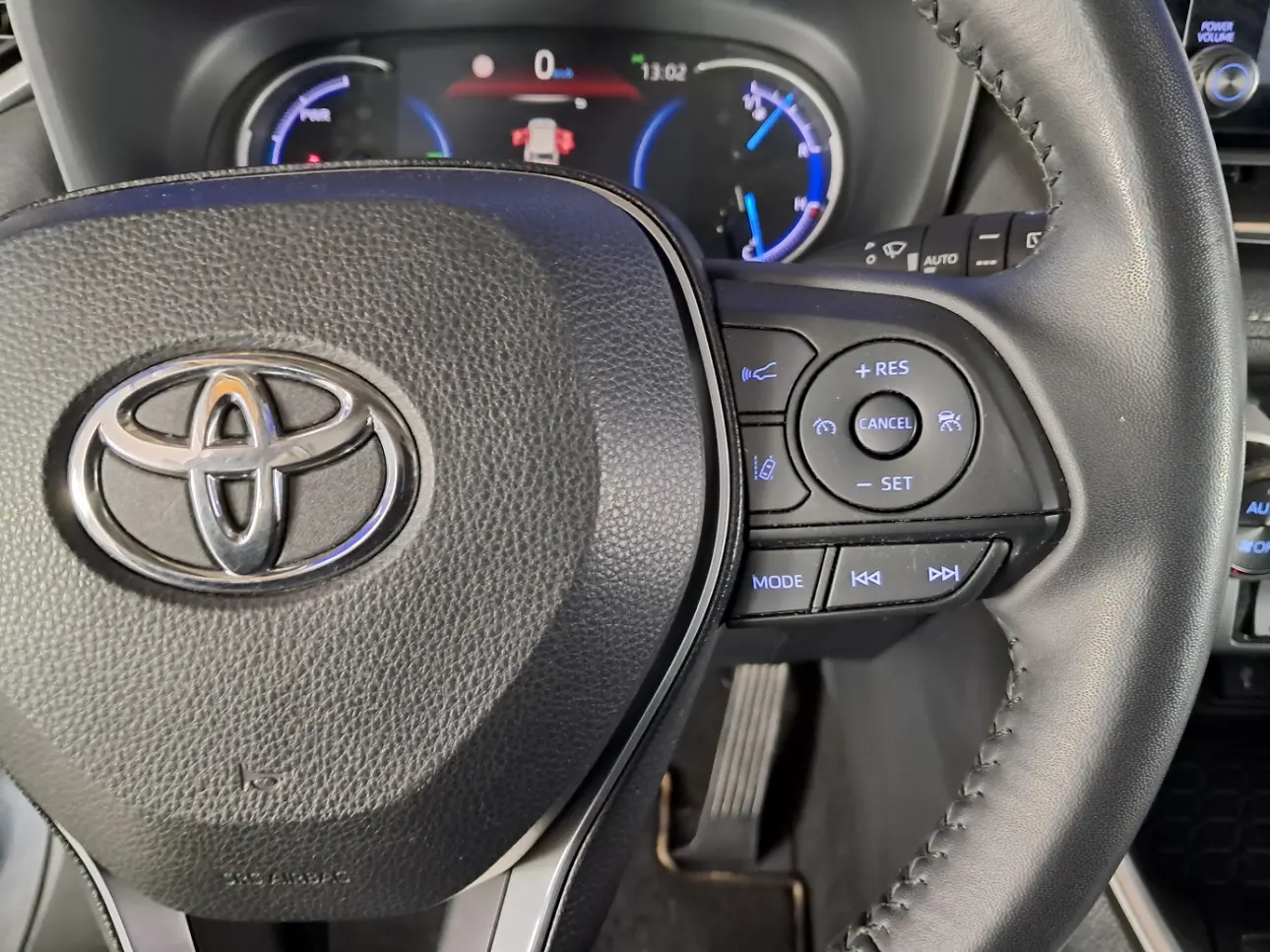 TOYOTA RAV 4