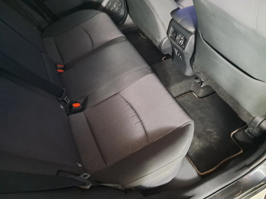 TOYOTA RAV 4 2.5 HYBRID DYNAMIC HSD E-CVT AWD