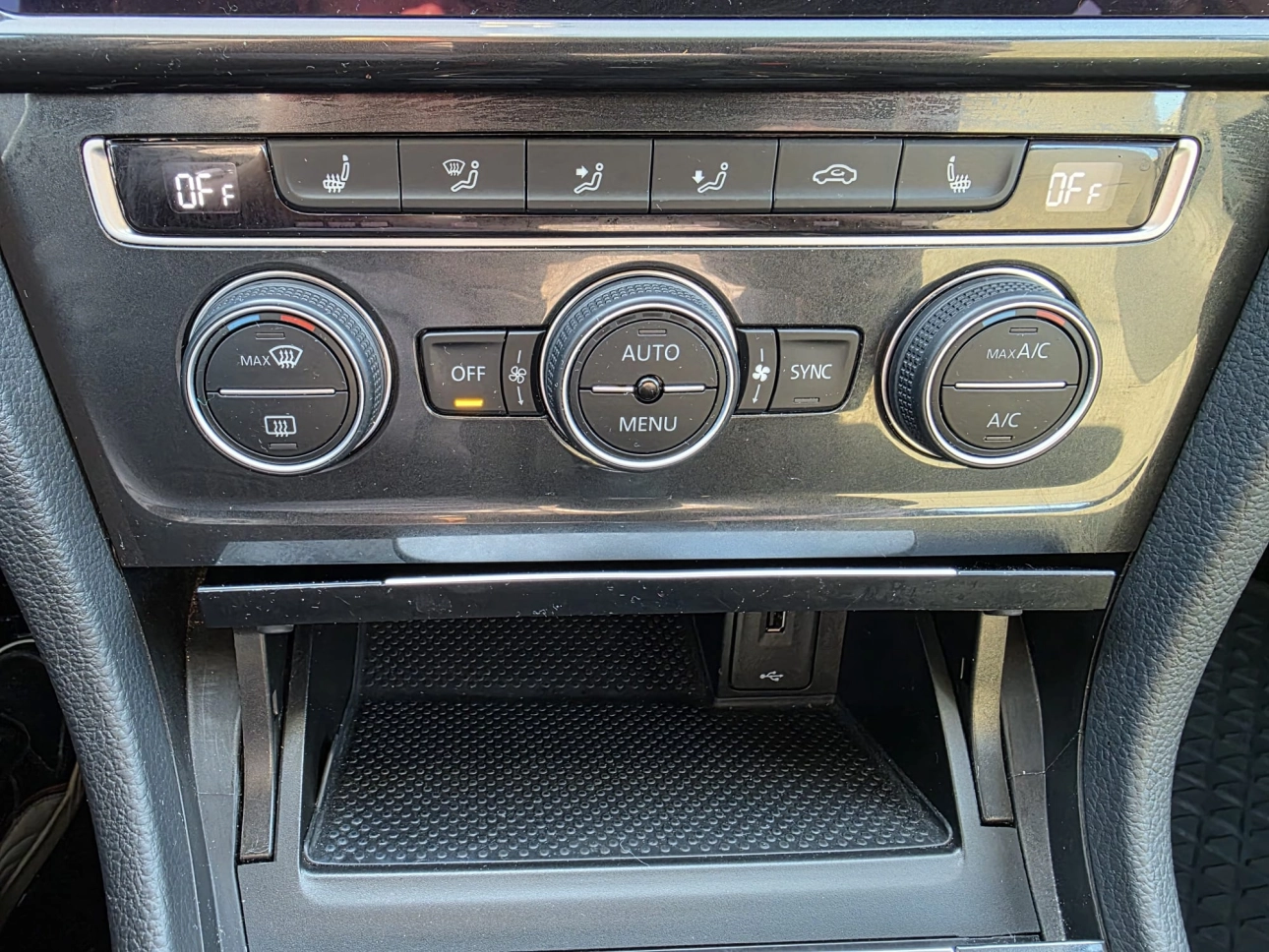 VOLKSWAGEN GOLF VII HB 1.6TDI BLUEMOTION 115CP MT5 COMFORTLINE 2020