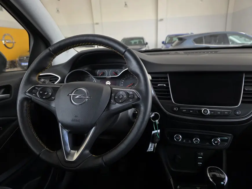 Opel Crossland SUV 2019