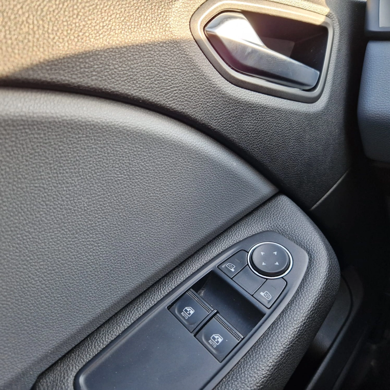 RENAULT CLIO 1.0 TCe 90CP MT6 LIFE 2021