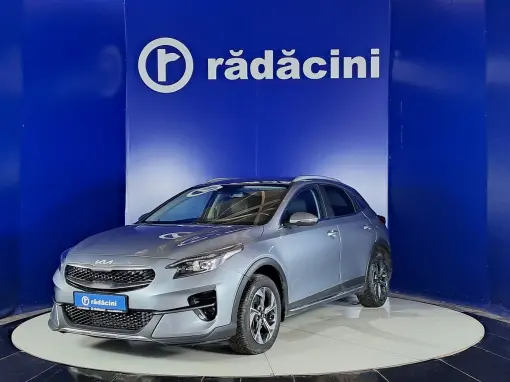 Kia-XCEED-Hatchback-2021-1.5-Manuala