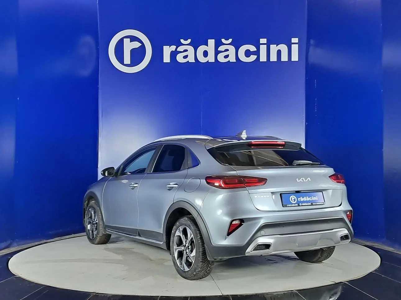 Kia XCEED Hatchback 2021