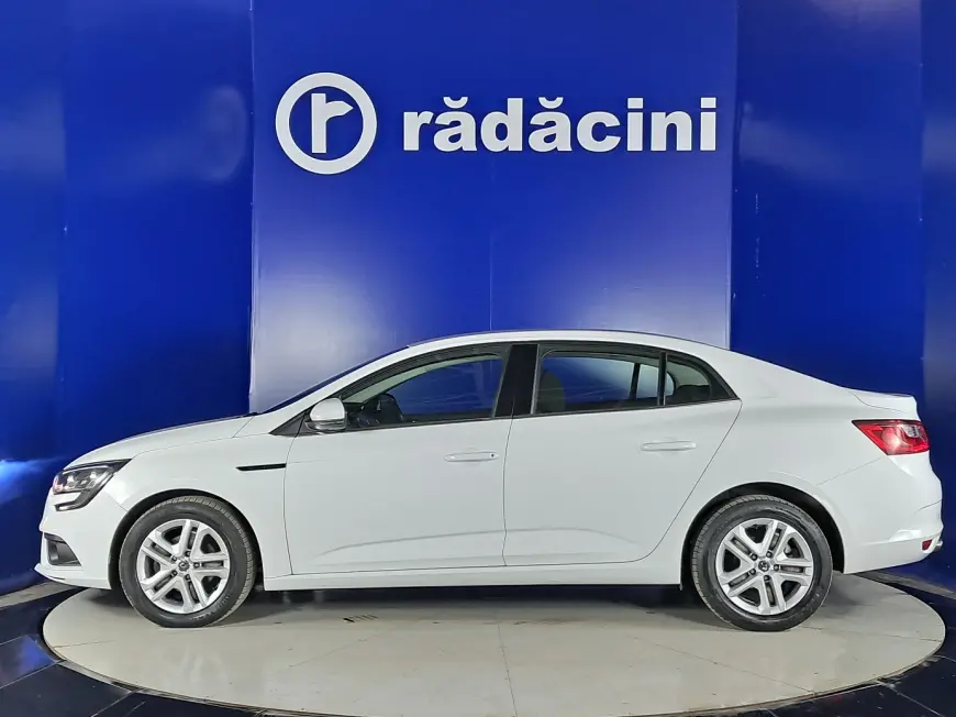 Renault MEGANE Sedan 2020