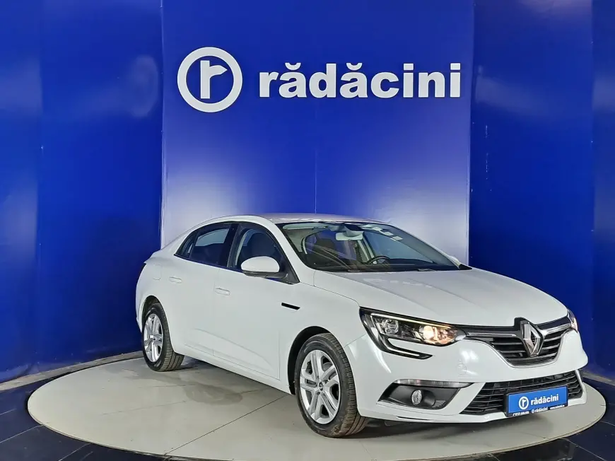 Renault MEGANE Sedan 2020
