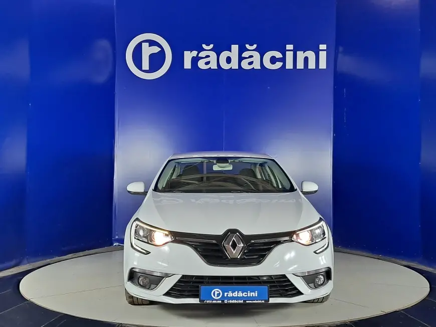 Renault MEGANE Sedan 2020