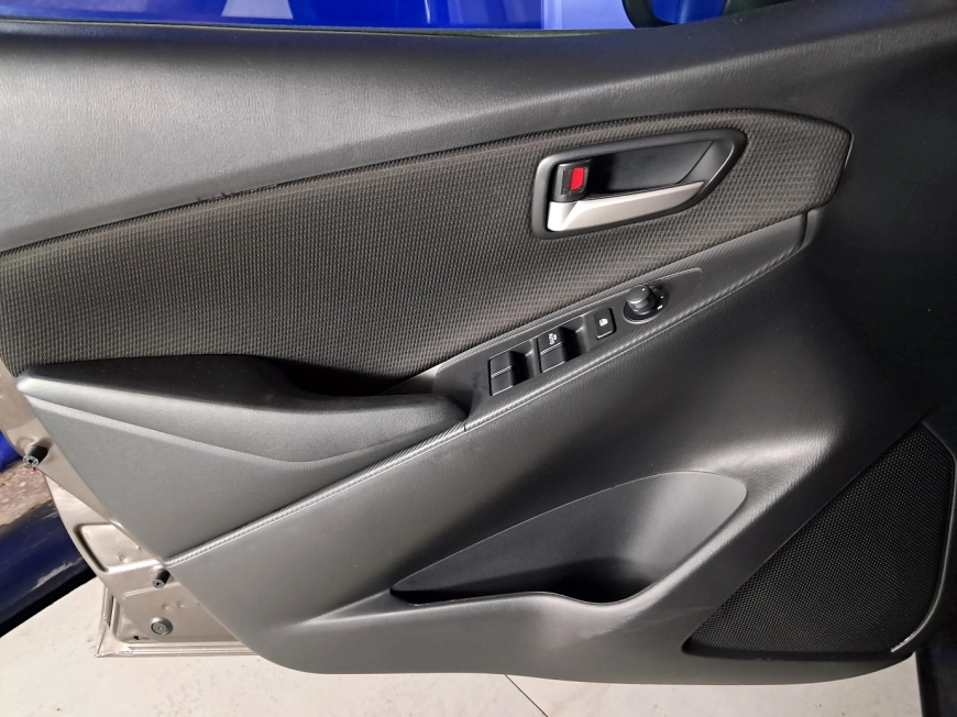 Mazda 2 Hatchback 2021