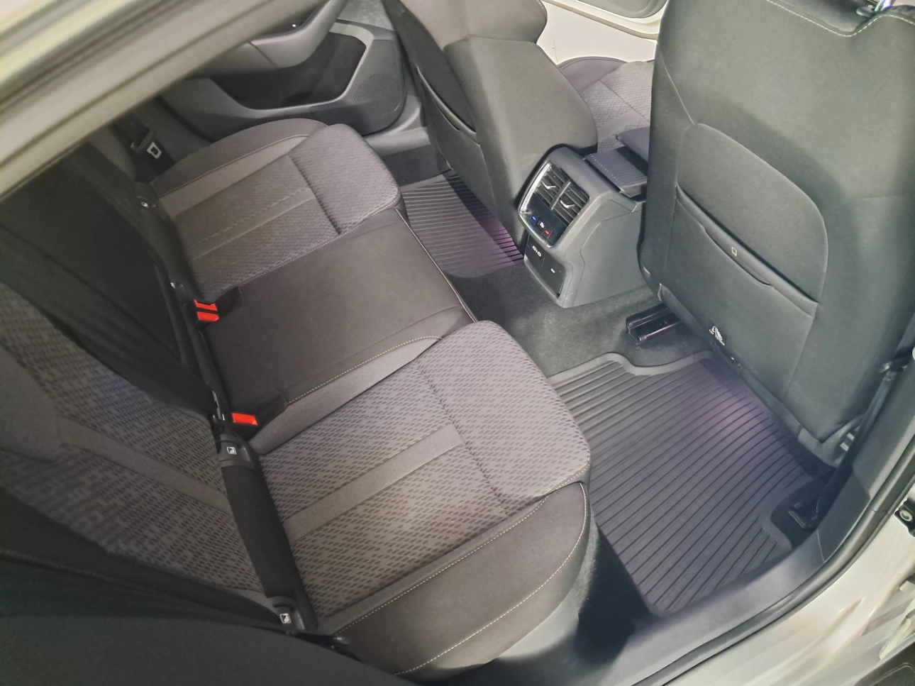 Skoda OCTAVIA Sedan 2021