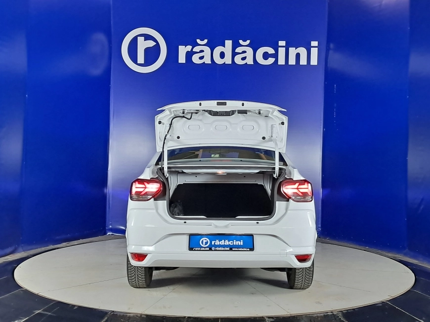 Dacia LOGAN Sedan 2022
