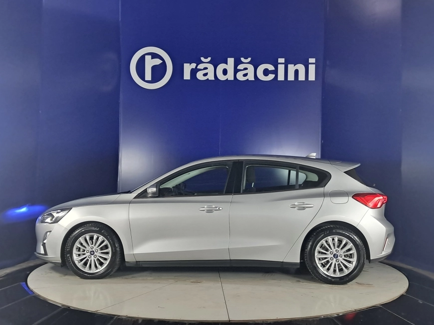 FORD FOCUS HATCHBACK 1.0 EcoBoost 125 CP Titanium A8
