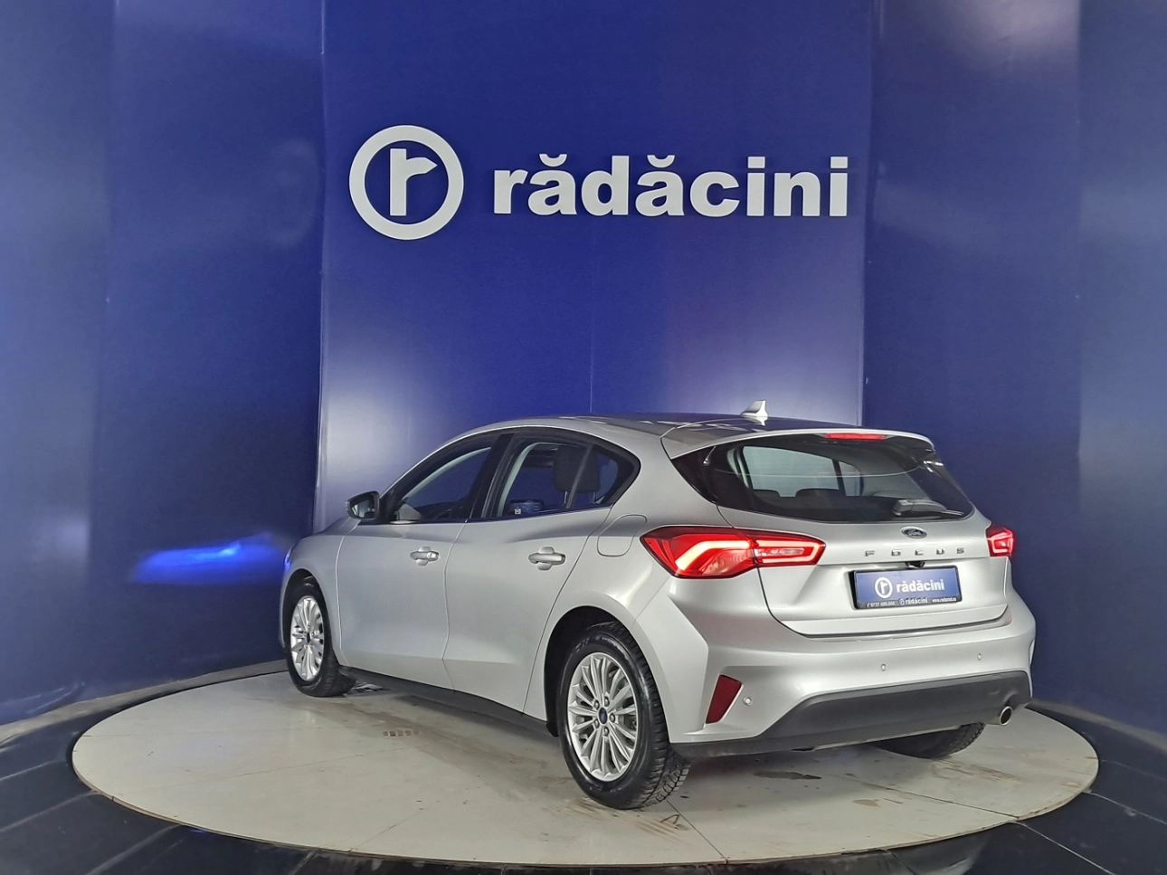 FORD FOCUS HATCHBACK 1.0 EcoBoost 125 CP Titanium A8